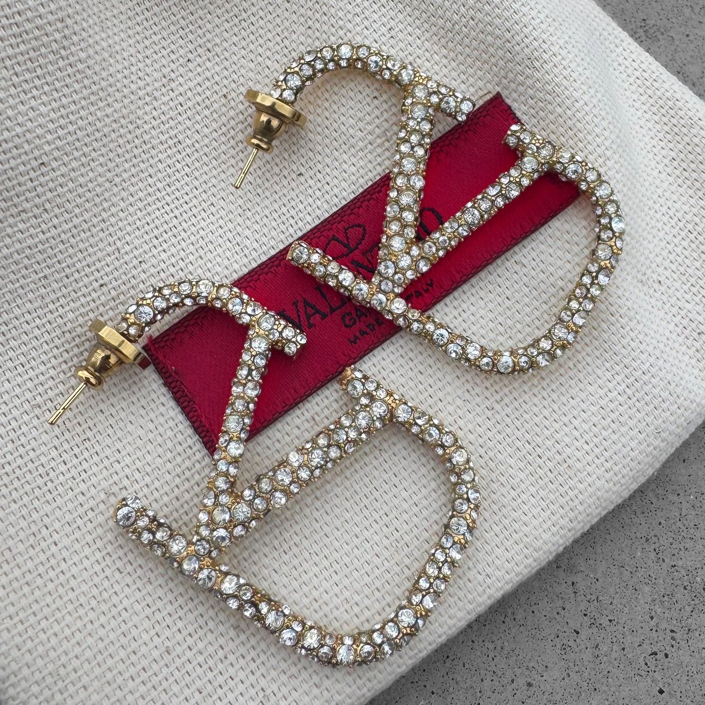 Valentino Garavani VLogo Signature Earrings