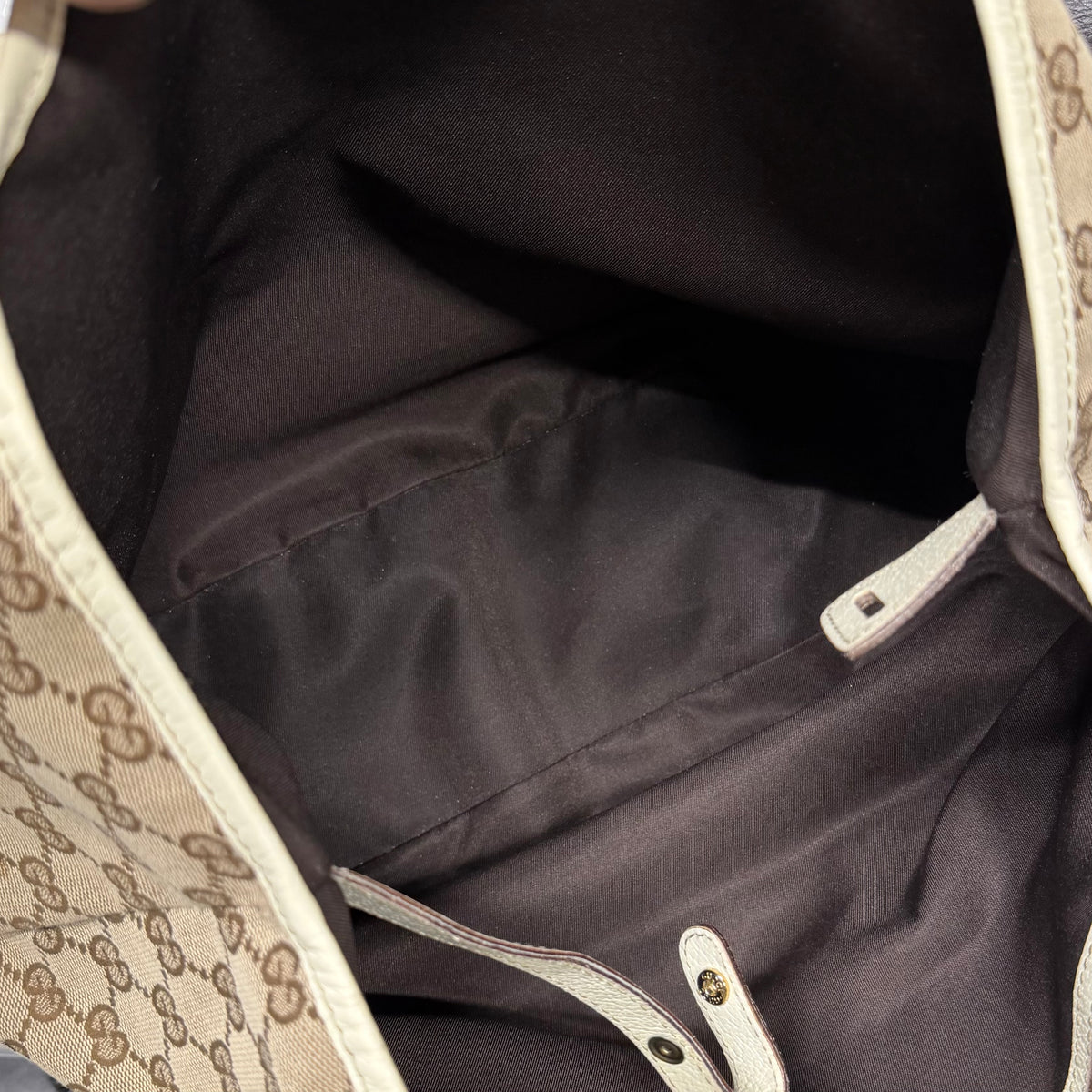 Gucci Pelham Shoulder Bag