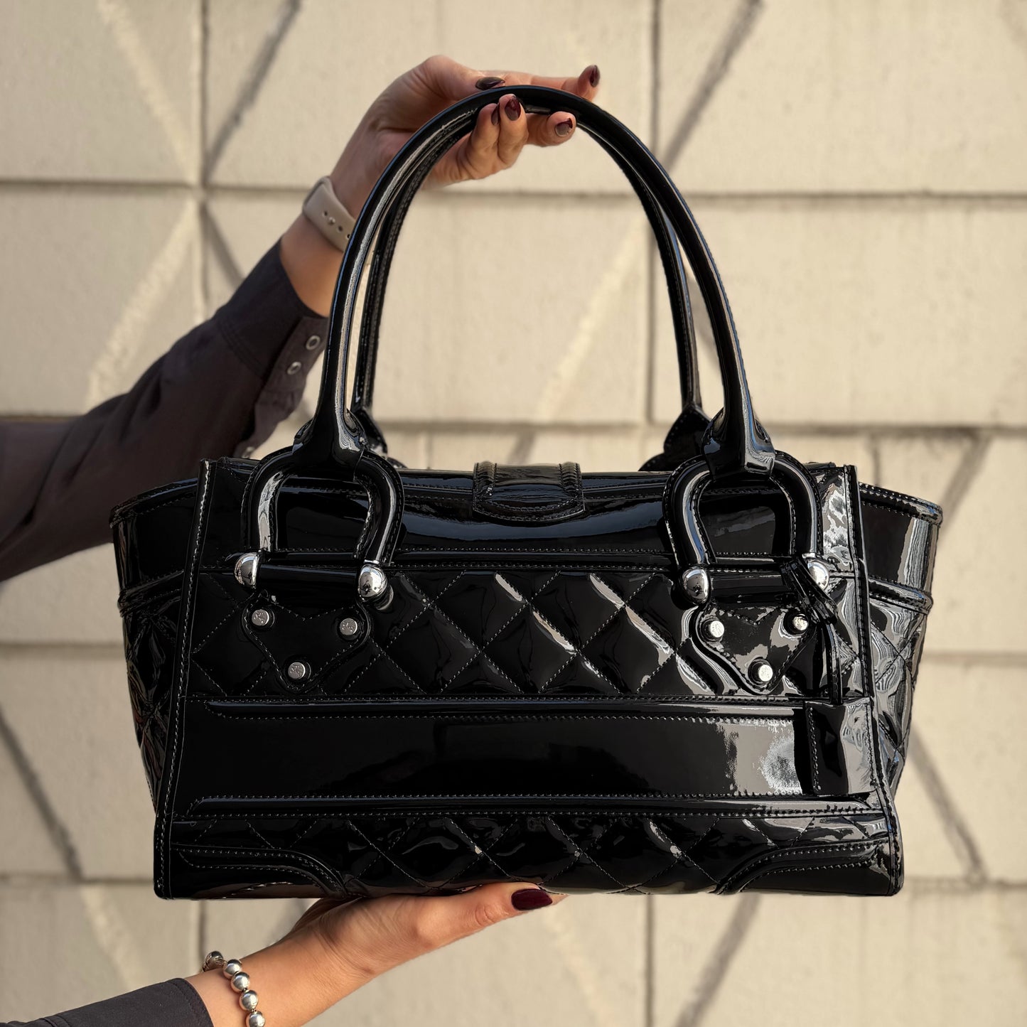 Burberry Manor Patent Large Bag