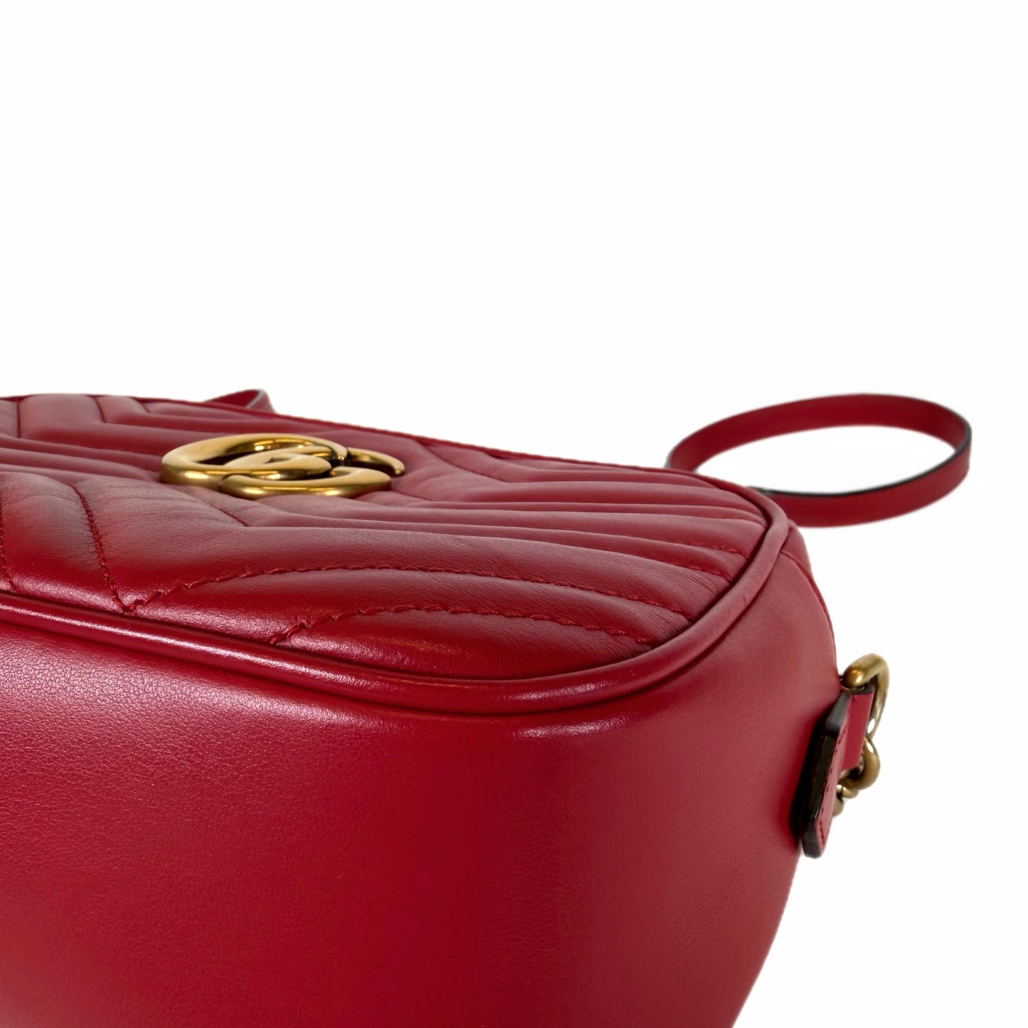 Gucci GG Marmont Matelassé Camera Bag