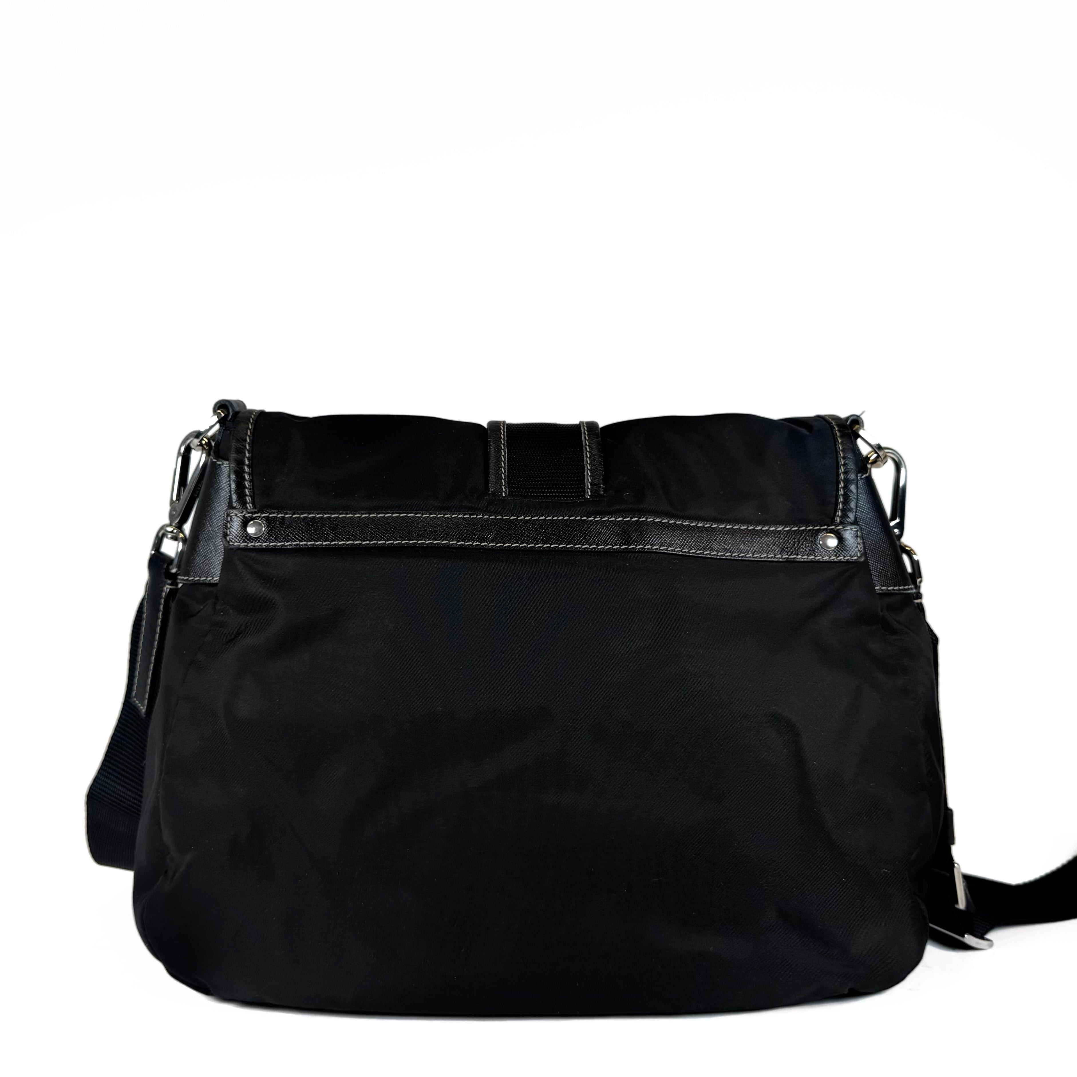 バッグ 00s Prada Tessuto Nylon Messenger Bag PRADA Black Tessuto Nylon Shoulder Messenger Bag Vintage 00s