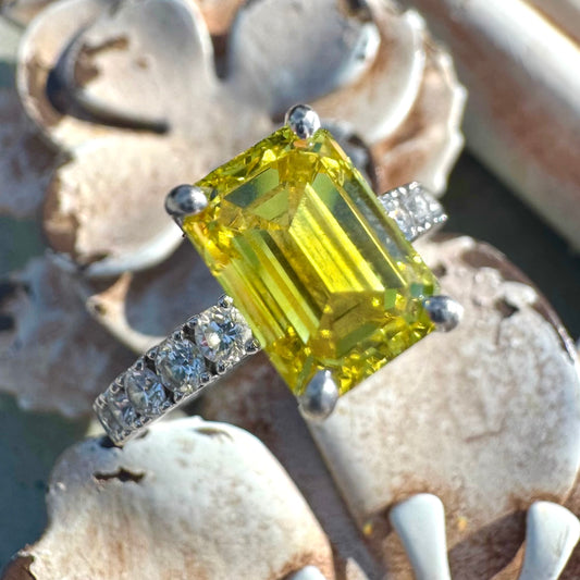 White Gold Yellow Diamond Ring