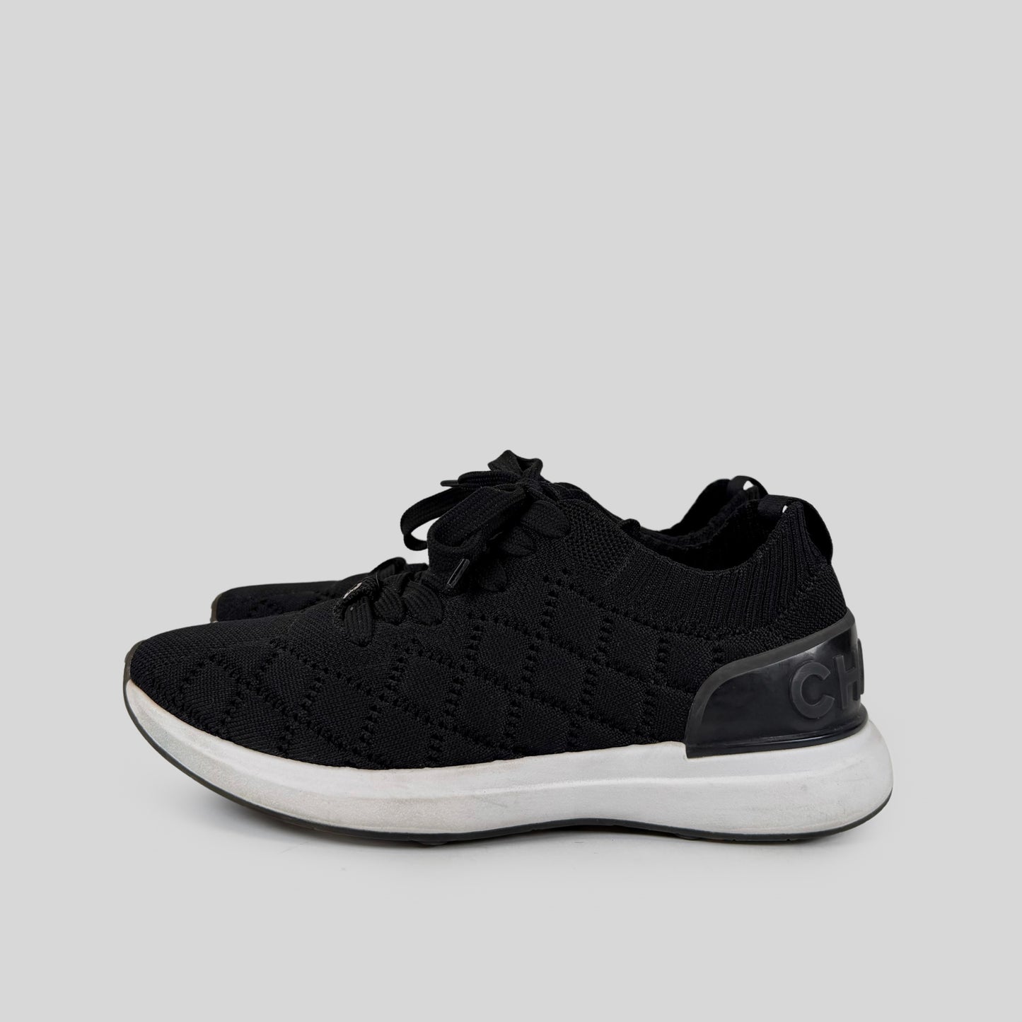 Chanel Knit CC Low-Top Sneakers