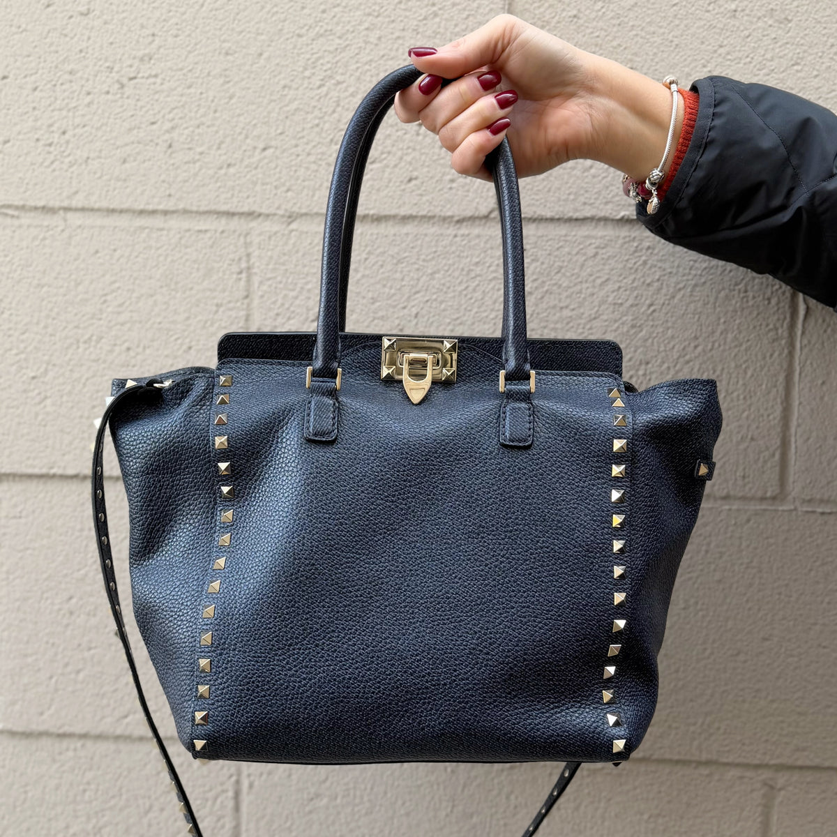 Valentino Garavani Rockstud Trapeze Tote Bag