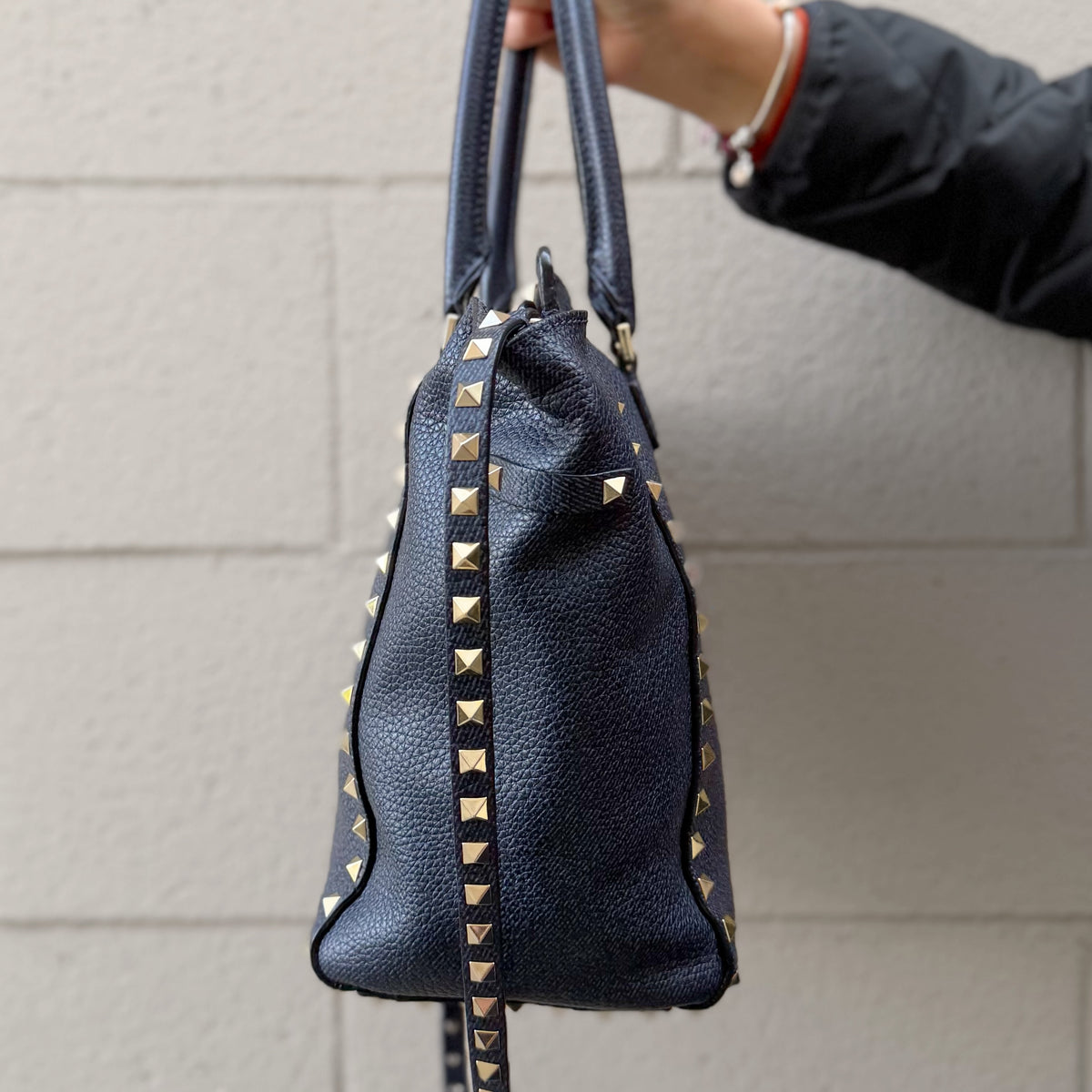 Valentino Garavani Rockstud Trapeze Tote Bag