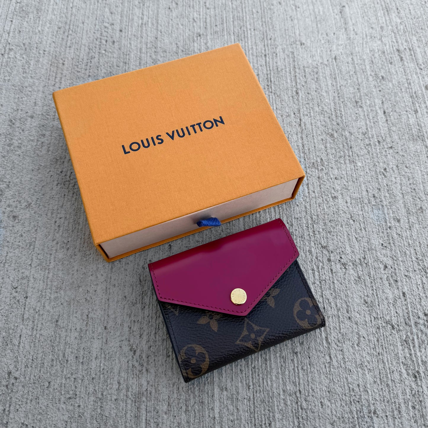 Louis Vuitton Monogram Zoe Wallet