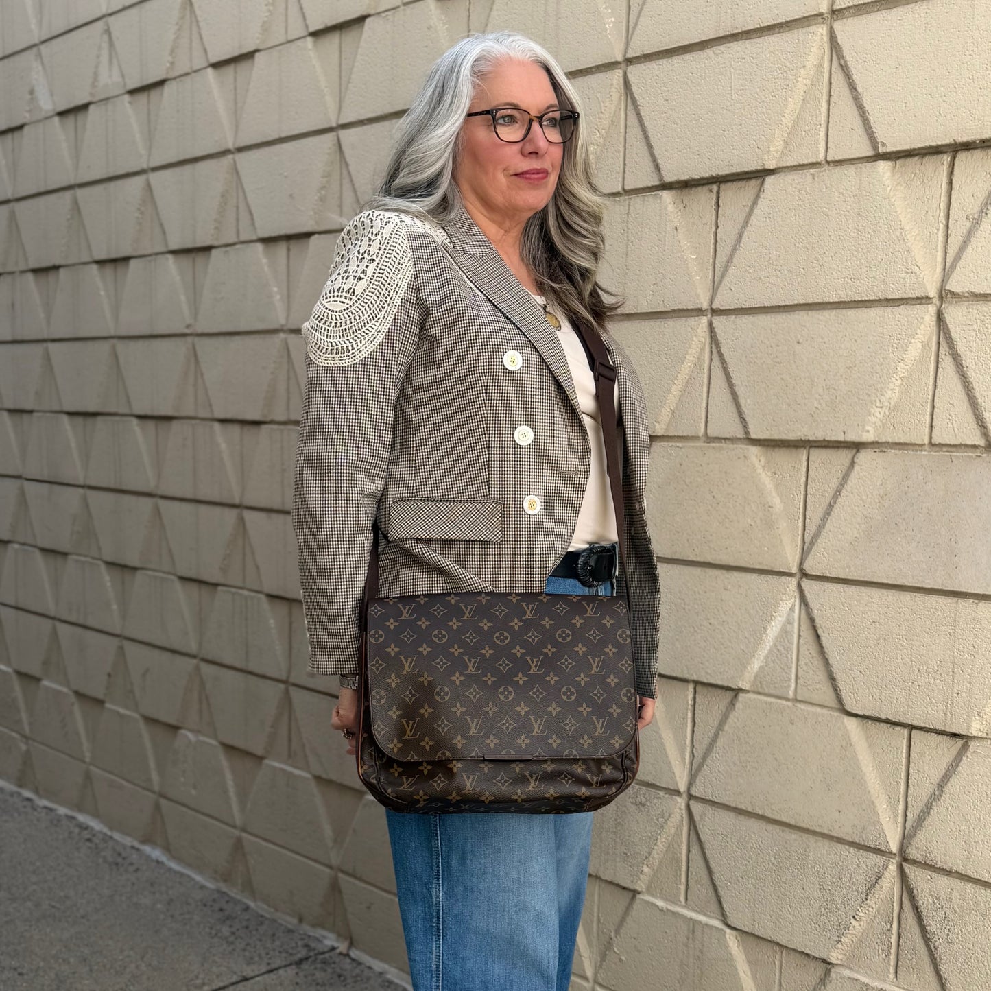 Louis Vuitton Beauborg Messenger Bag