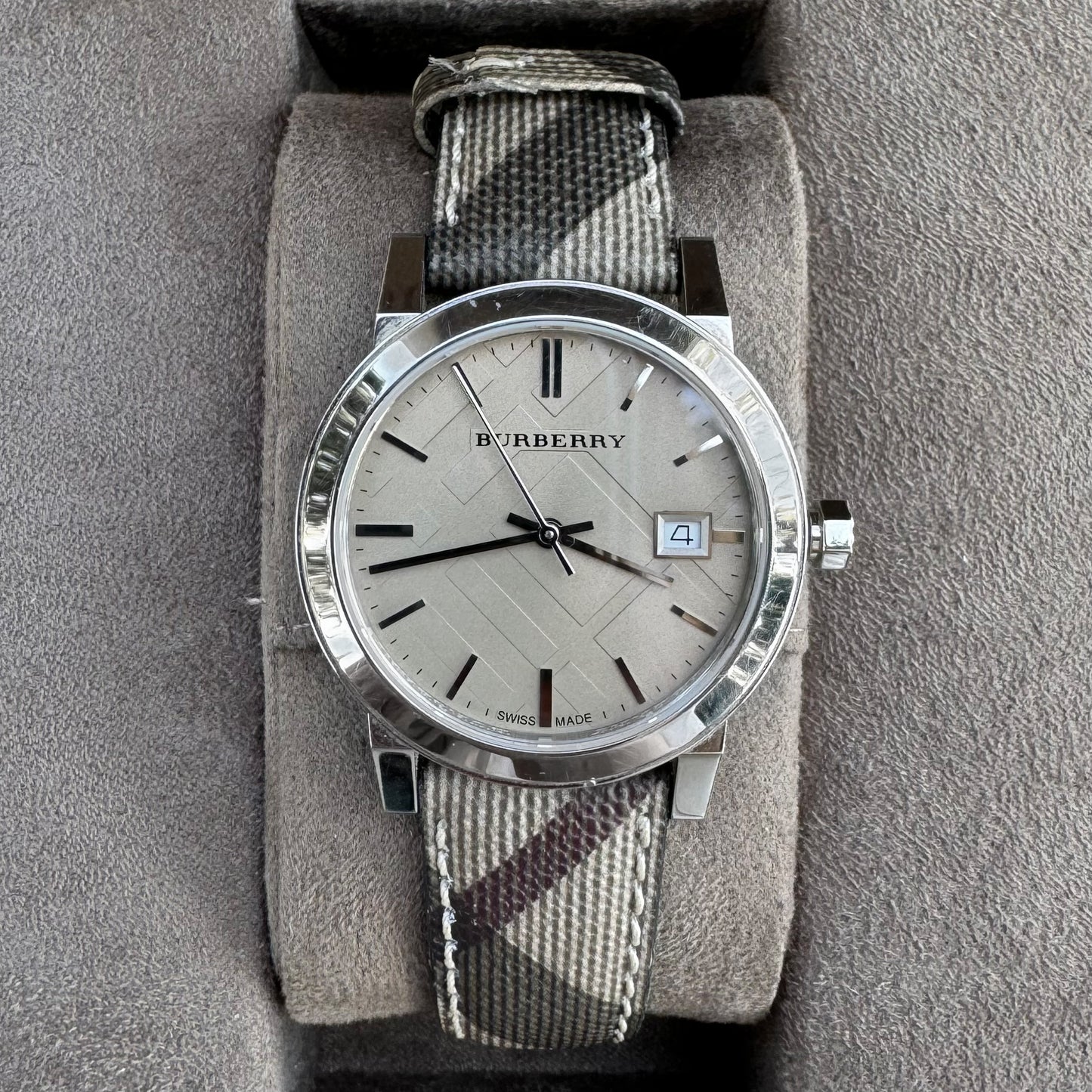 Burberry The City Nova Check Watch