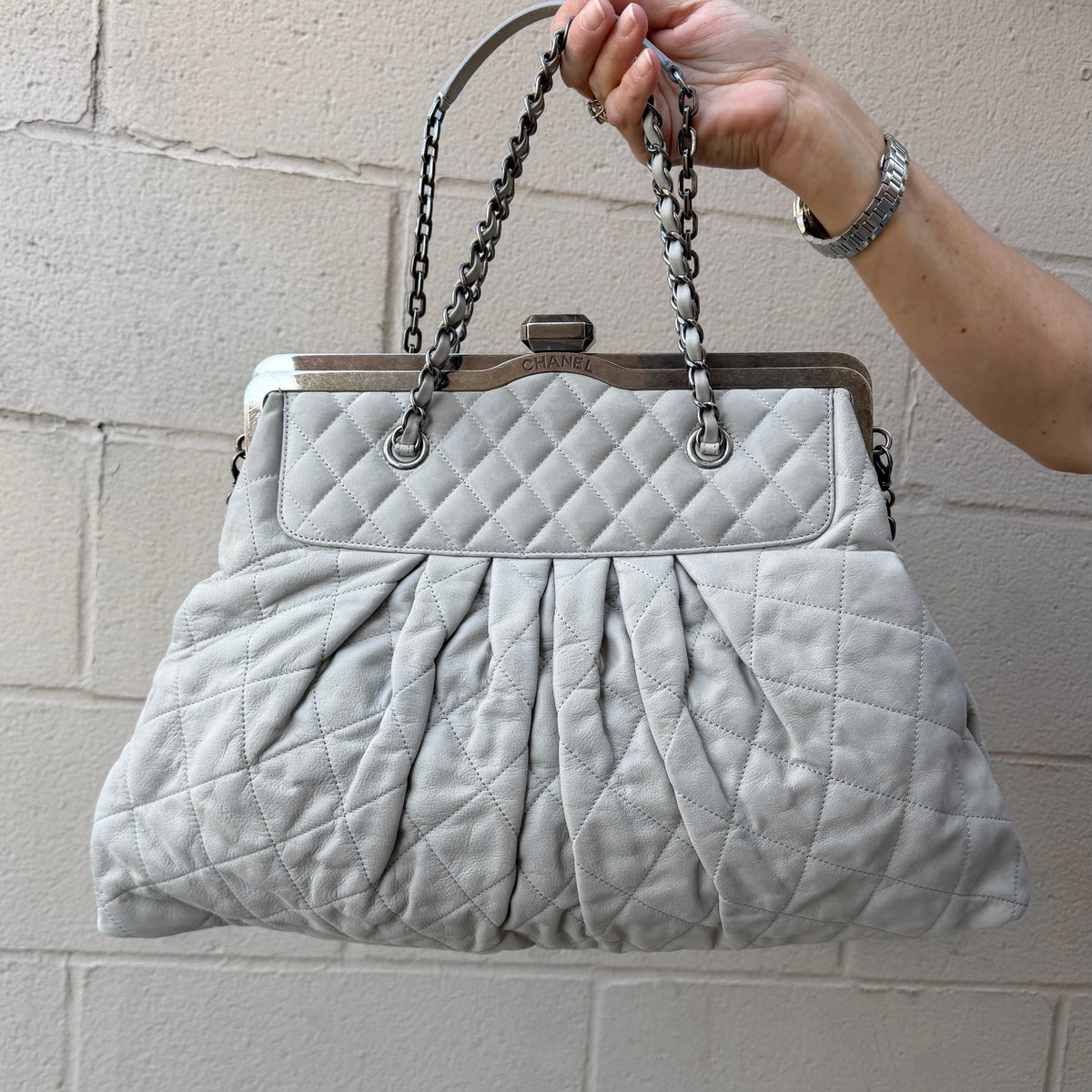 Chanel Chic Quilt Frame Bag