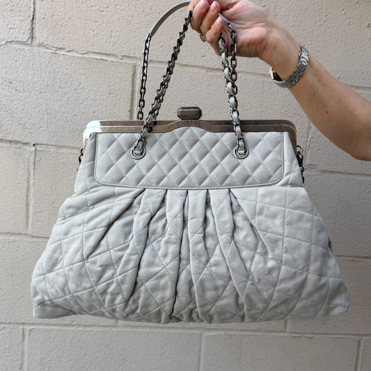 Chanel Chic Quilt Frame Bag