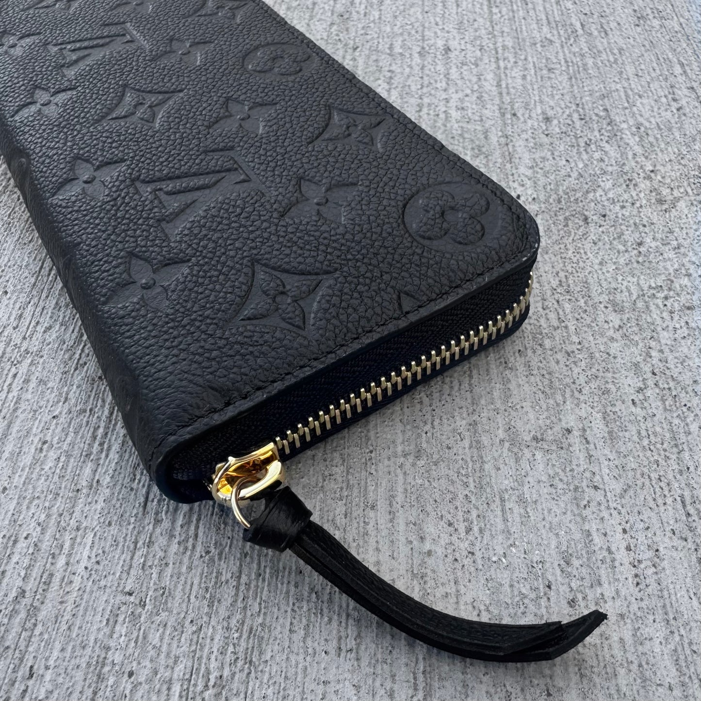Louis Vuitton Zippy Empriente Leather Wallet