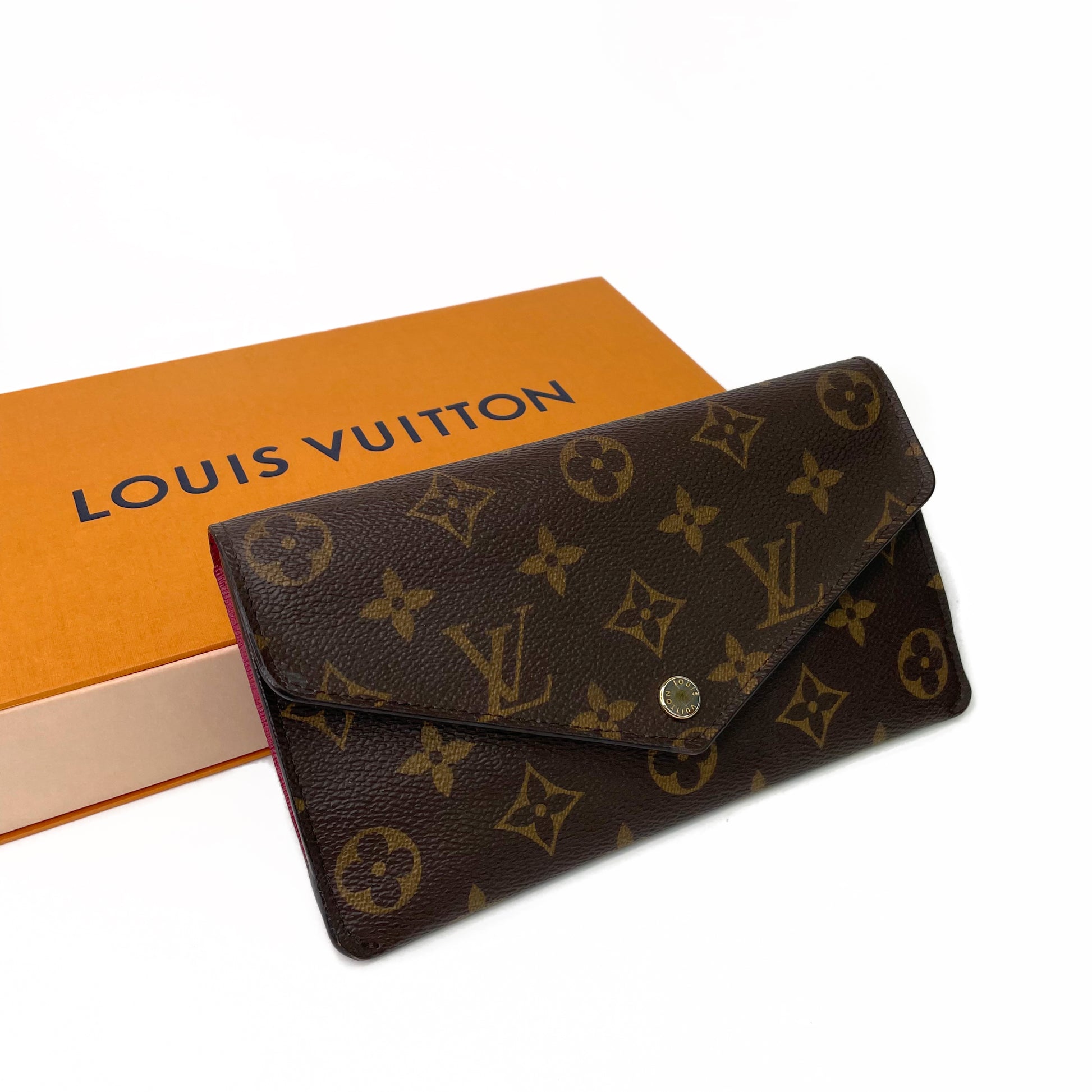 Louis Vuitton Jeanne Wallet – Wilder's Consignment House