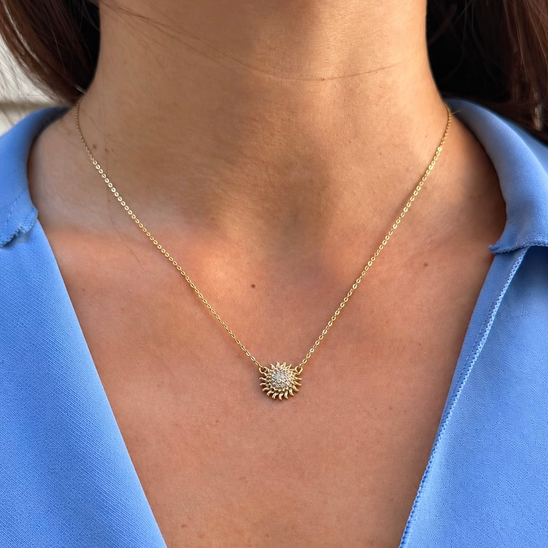 Estate Sun 10K Yellow Gold Cubic Zirconias Pendant on Chain
