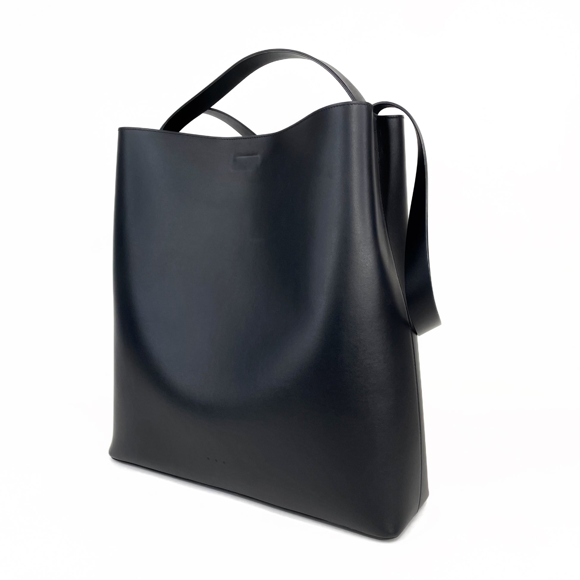 AESTHER EKME Sac Calf Leather Shoulder Bag - Realry: Your Fashion Search  Engine
