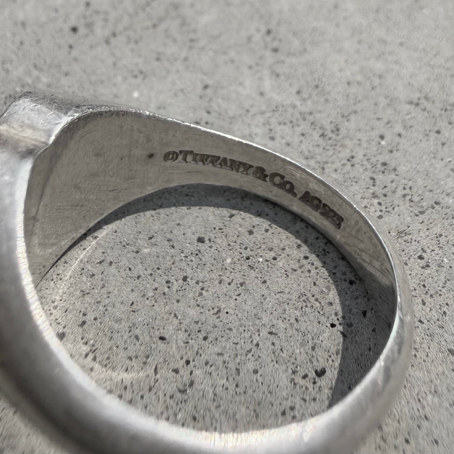 Tiffany & Co. Return To Tiffany Heart Signet Ring