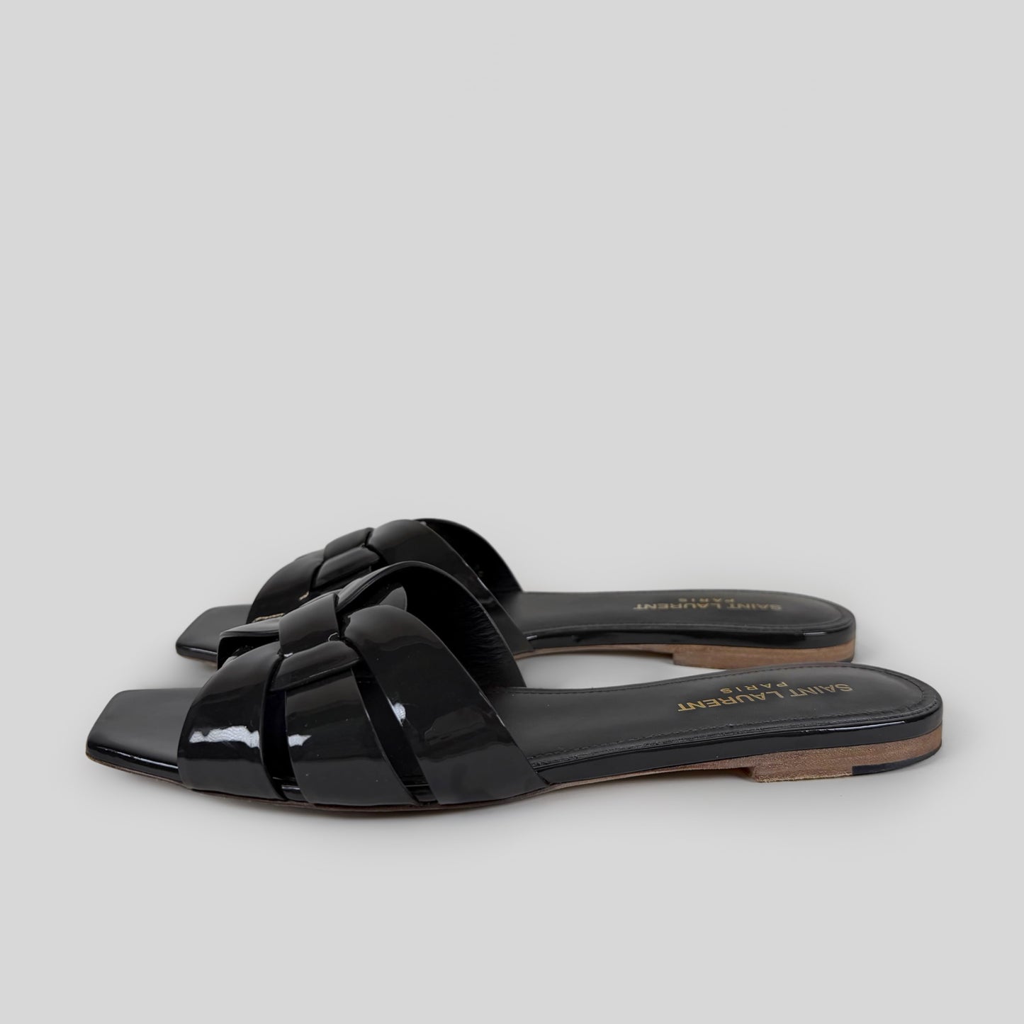 Saint Laurent Tribute Flat Sandals