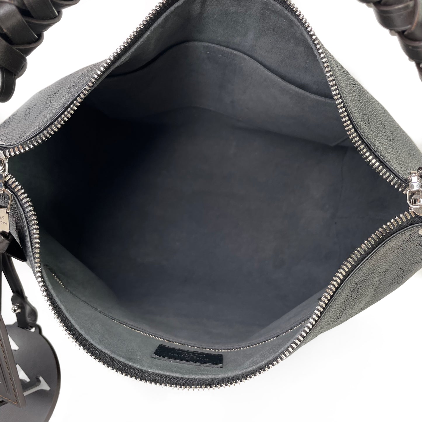 Louis Vuitton Beaubourg Black Leather ref.476205 - Joli Closet