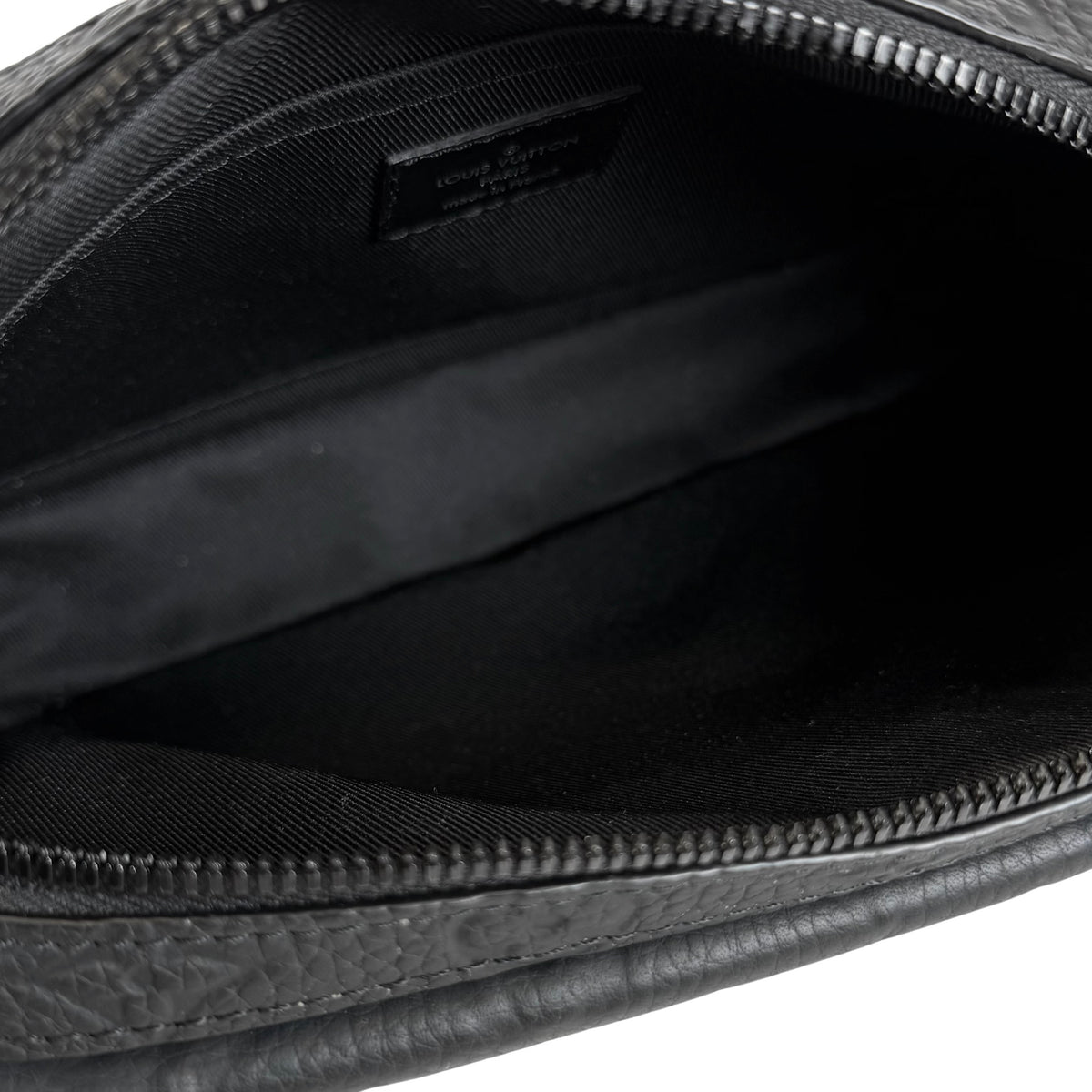Louis Vuitton Steamer Taurillon Messenger Bag