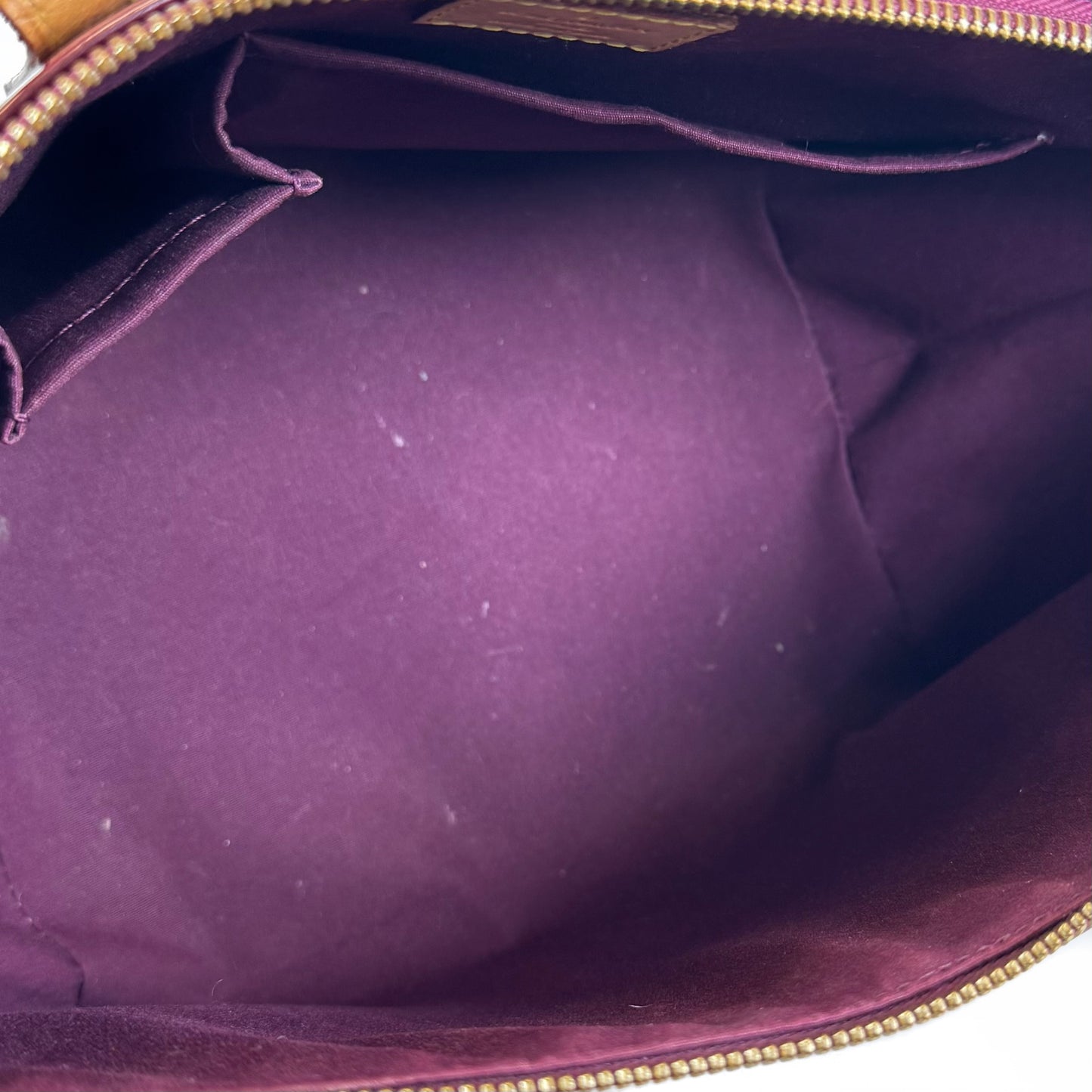 Louis Vuitton Bellevue PM Violette Bag