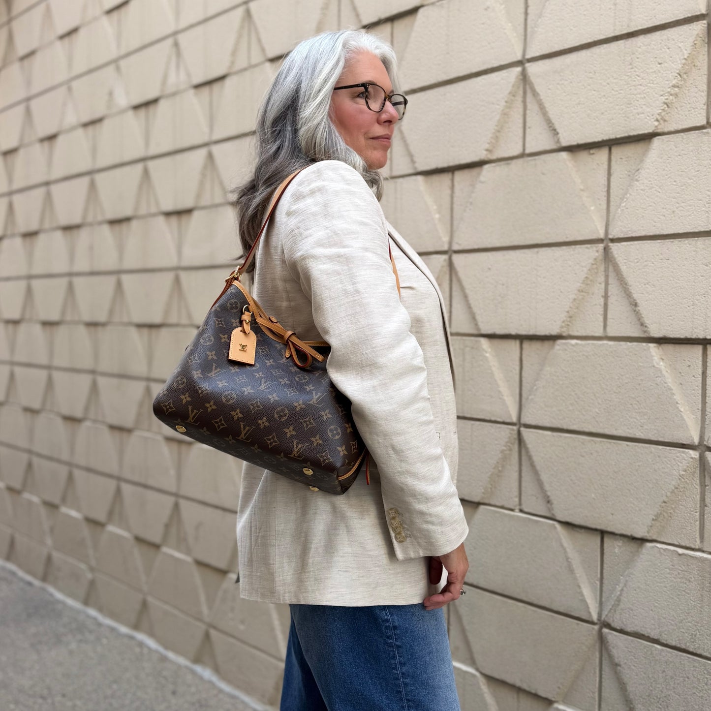 Louis Vuitton CarryAll MM Bag