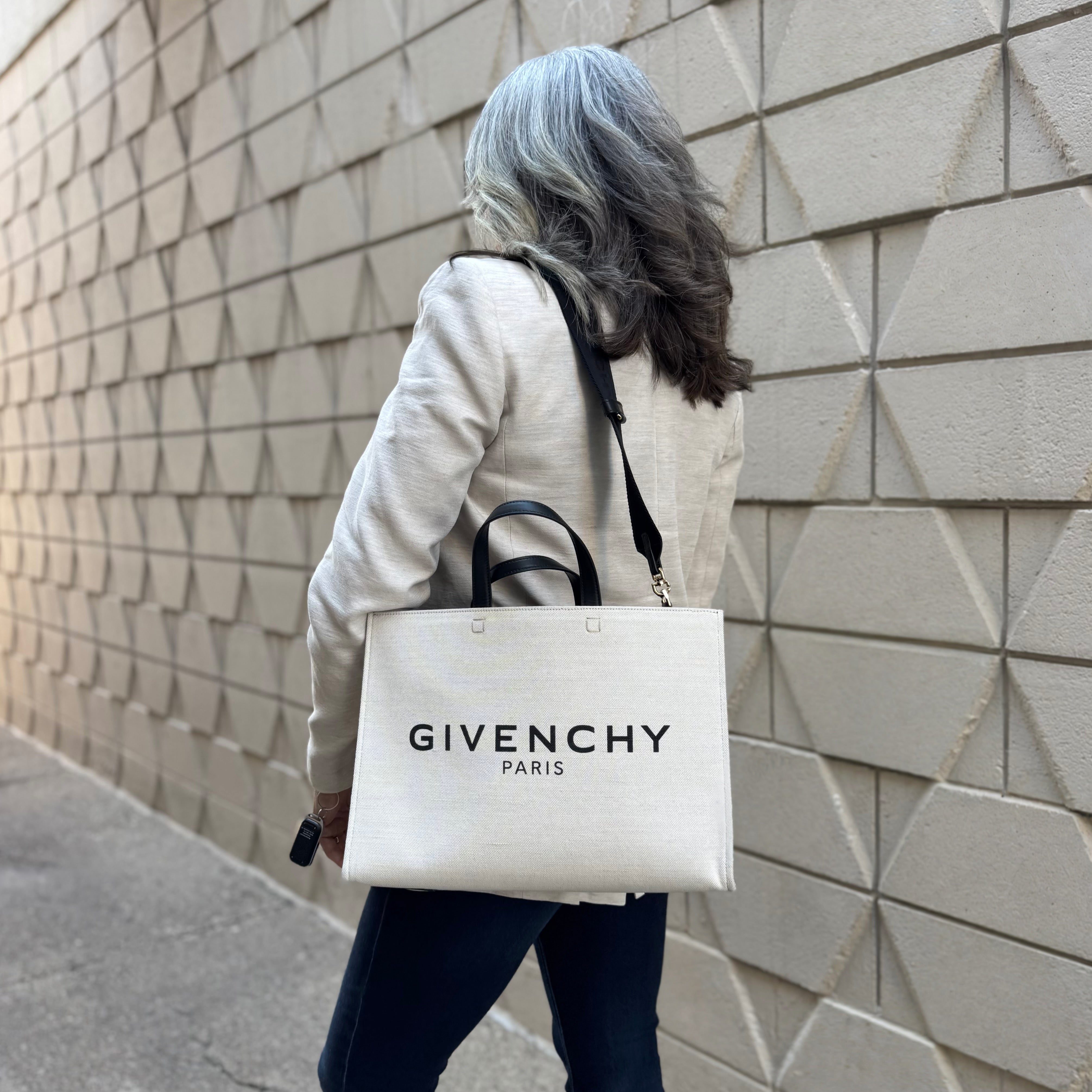 Givenchy Medium G-Tote Bag – Wilder's Consignment House