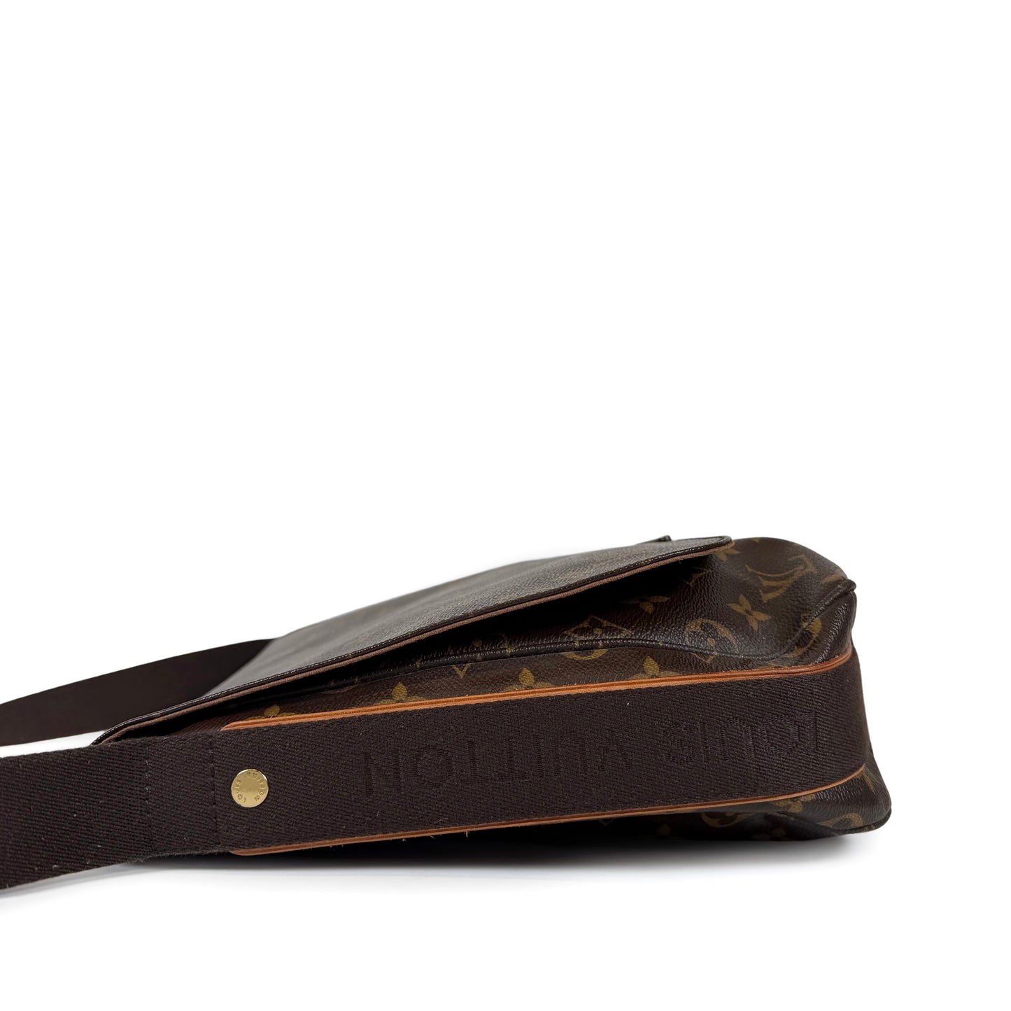 Louis Vuitton Beauborg Messenger Bag