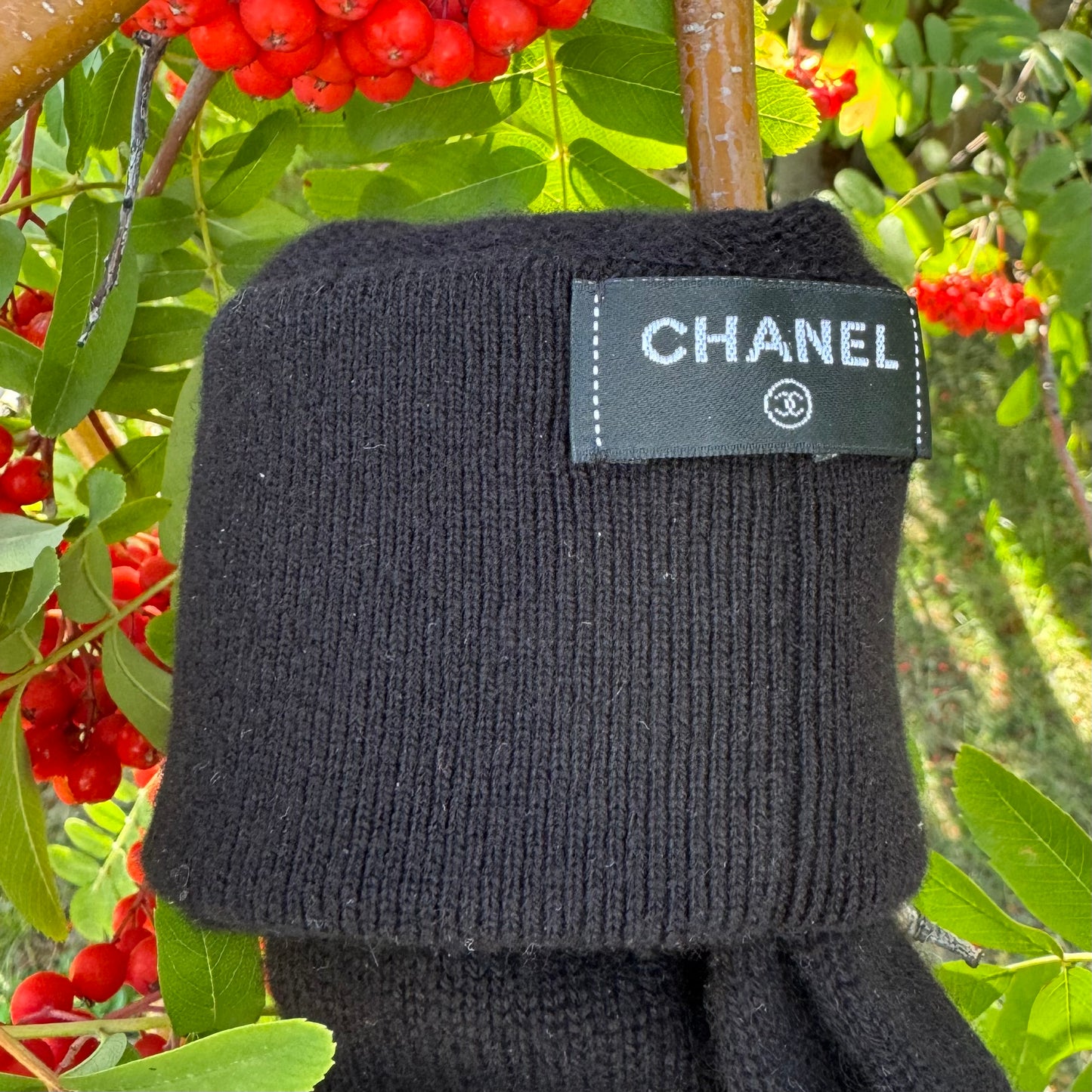 Chanel Cashmere Knit Gloves