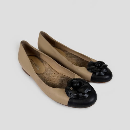 Chanel Two-Tone Camellia Ballet Flats