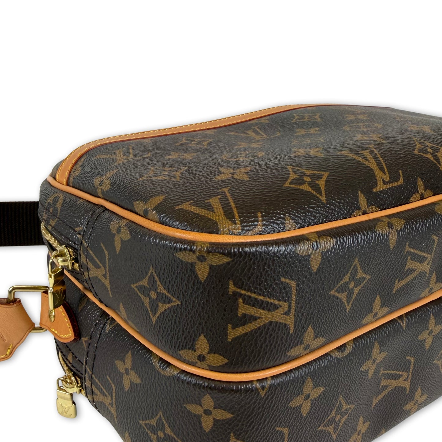 Louis Vuitton Reporter PM Bag