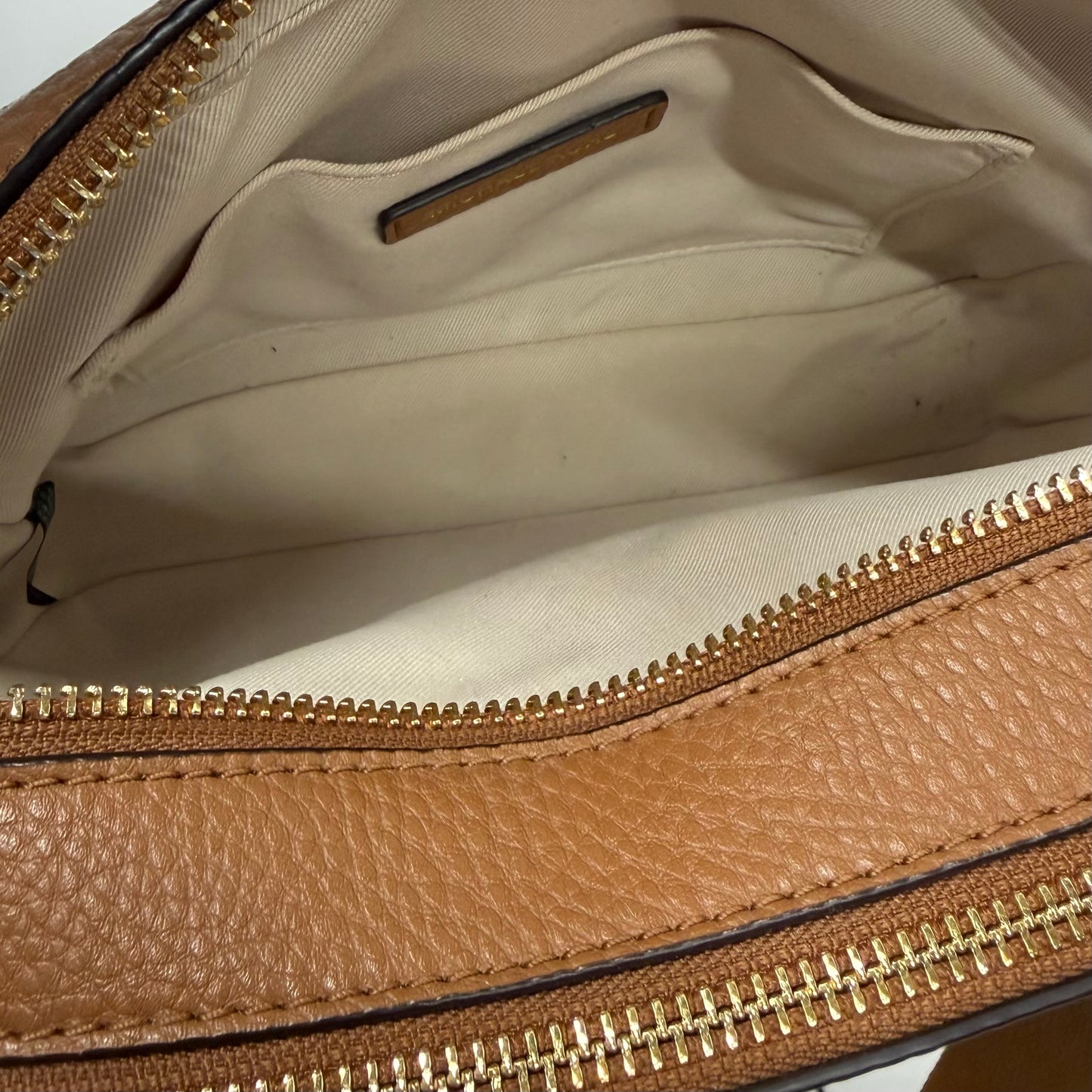 Michael Kors Bryant Camera Bag