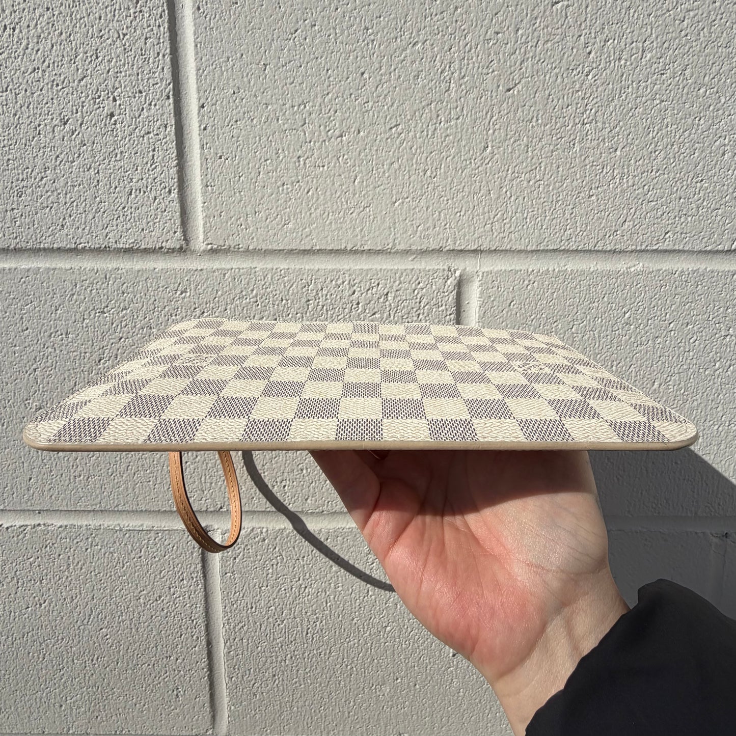 Louis Vuitton Neverfull Pouch