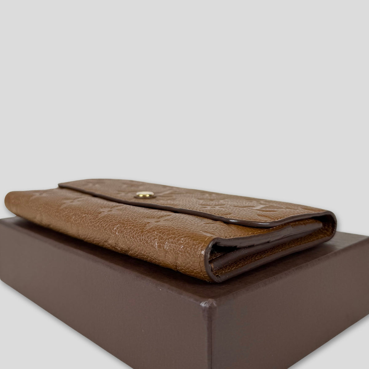 Louis Vuitton Virtuose Empriente Leather Wallet