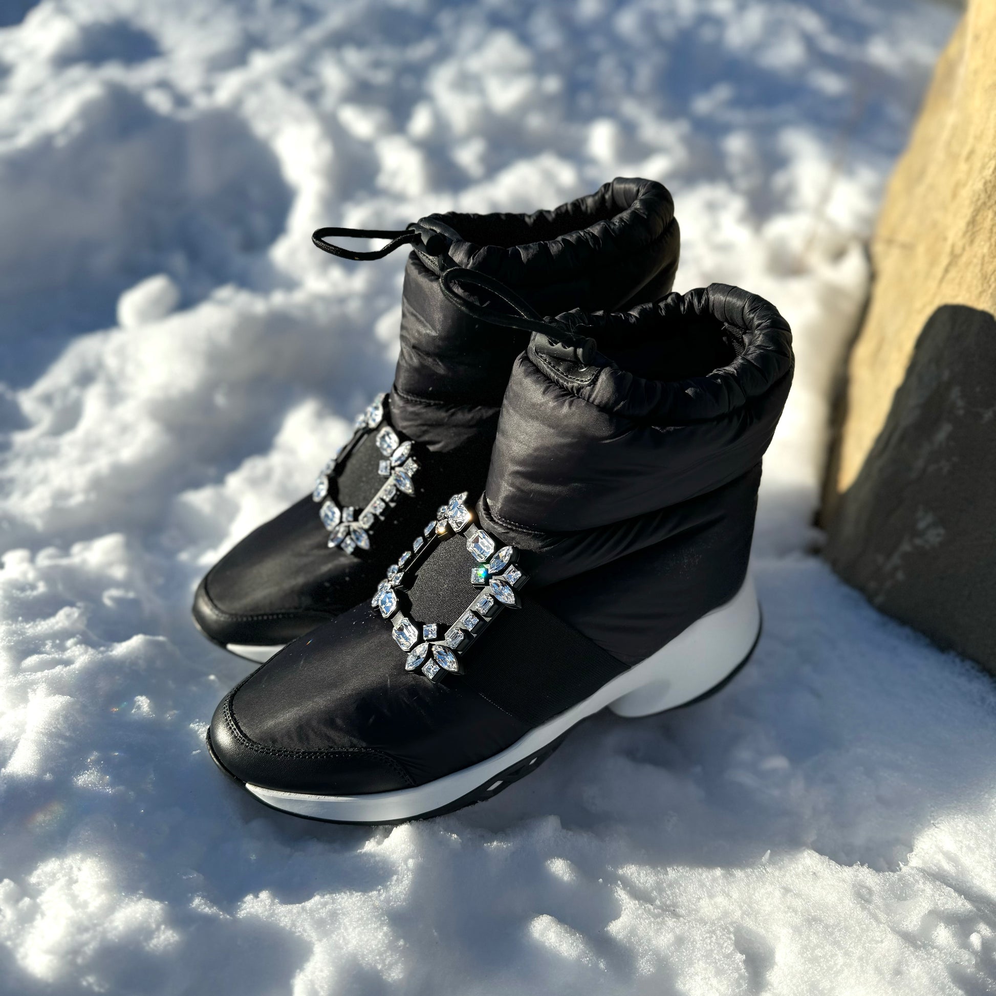 Roger Vivier Viv Run Snow Booties Wilder s Consignment House
