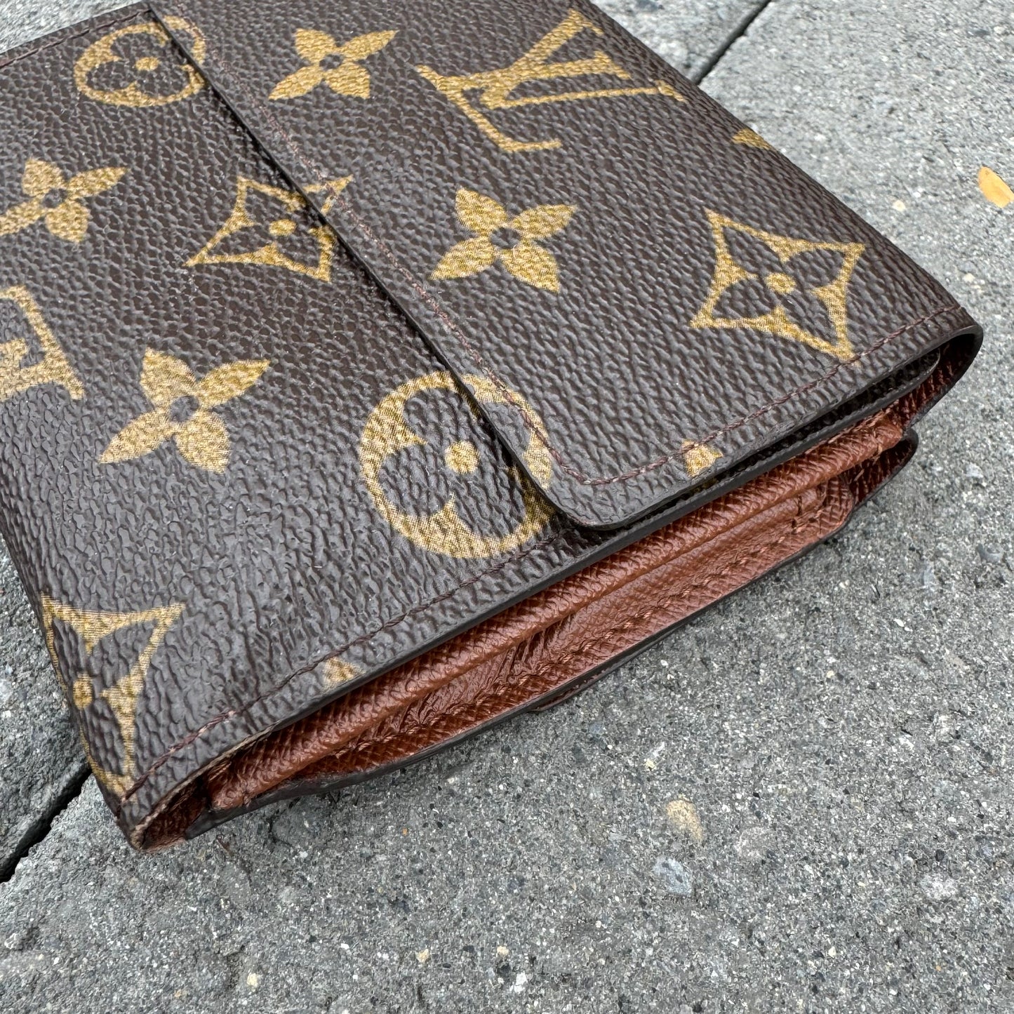 Louis Vuitton 2005 Elise Infold Wallet