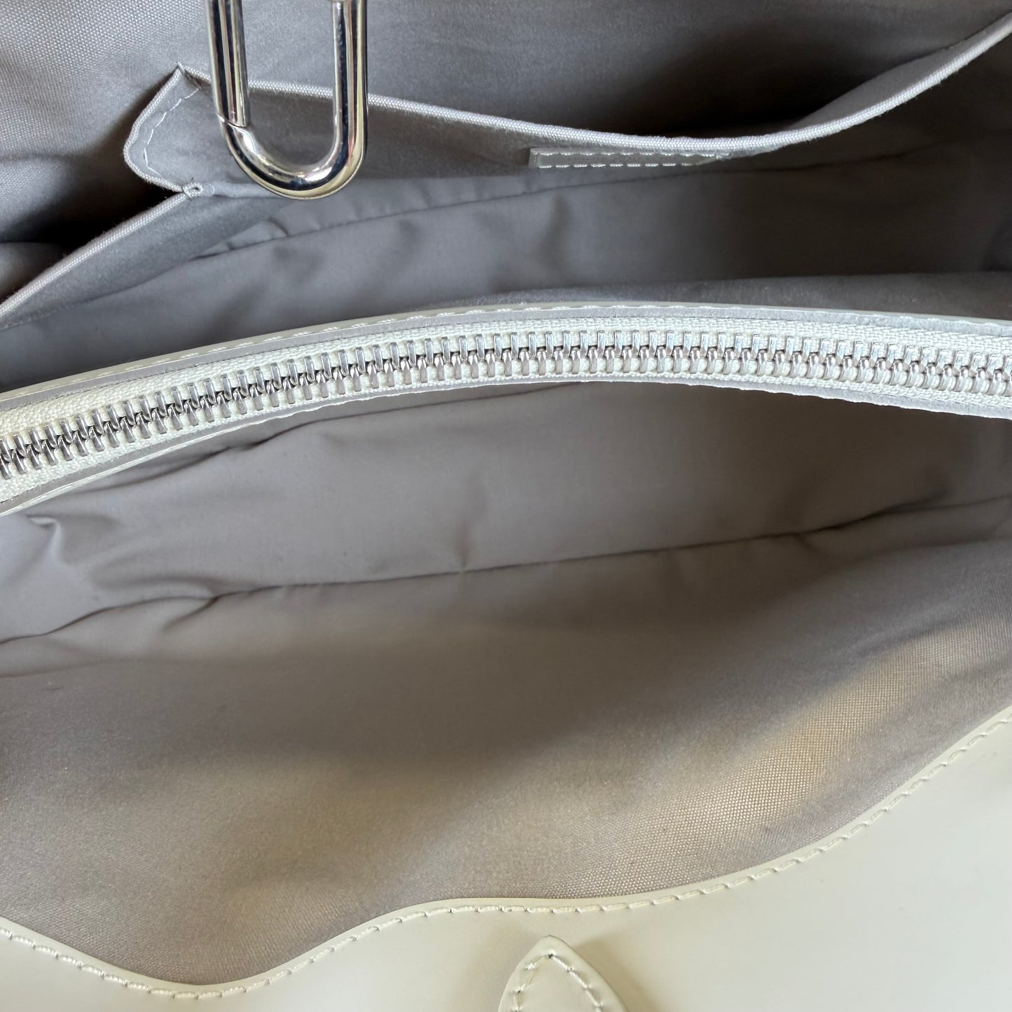 Louis Vuitton Passy PM Bag