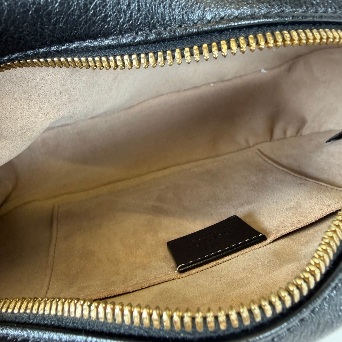 Gucci GG Canvas Marmont Small Camera Bag