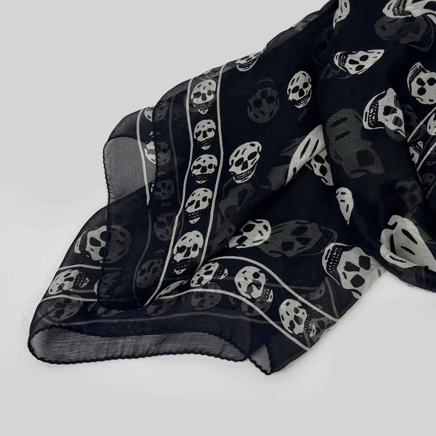 Alexander McQueen Black White Skull Scarf
