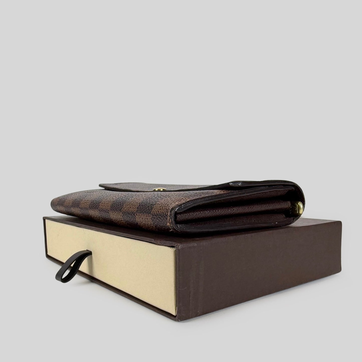 Louis Vuitton Sarah Wallet