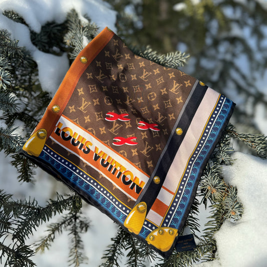 Louis Vuitton Trunk In Love Square 45 Scarf