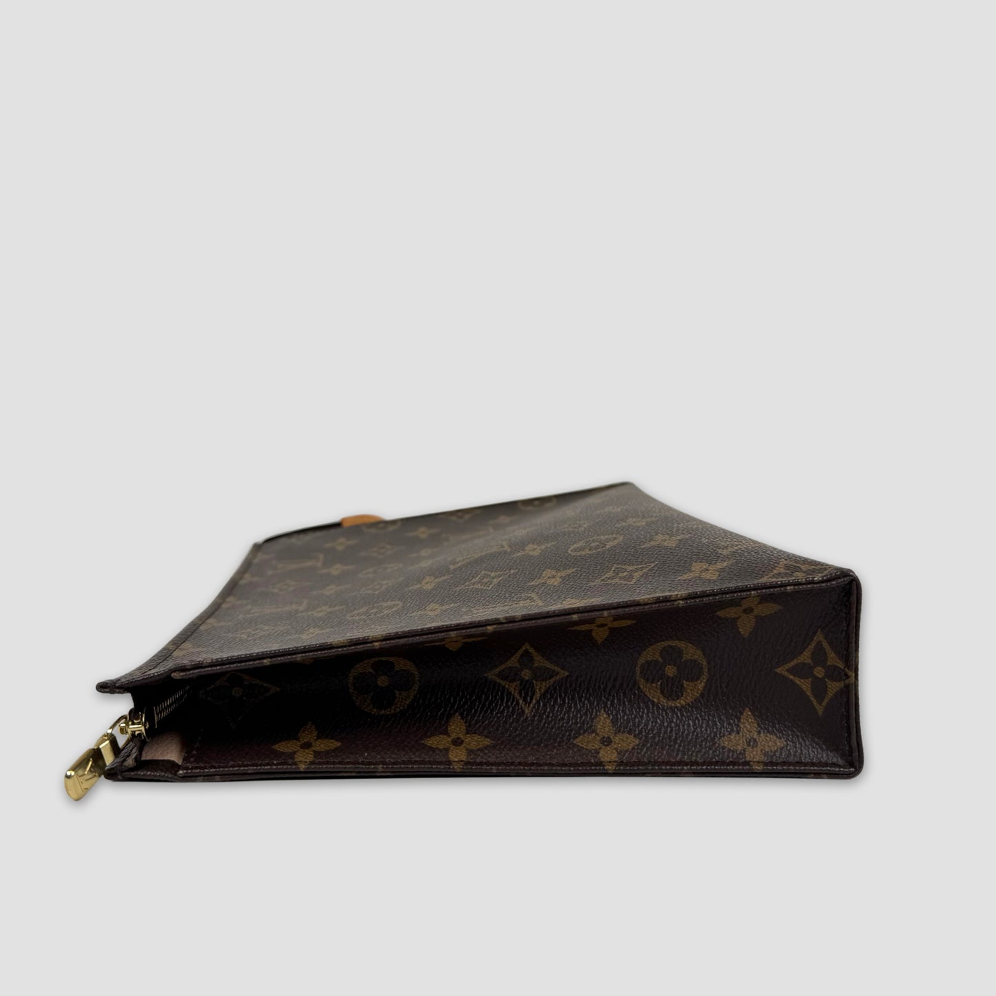 Louis Vuitton Toiletry Pouch 26