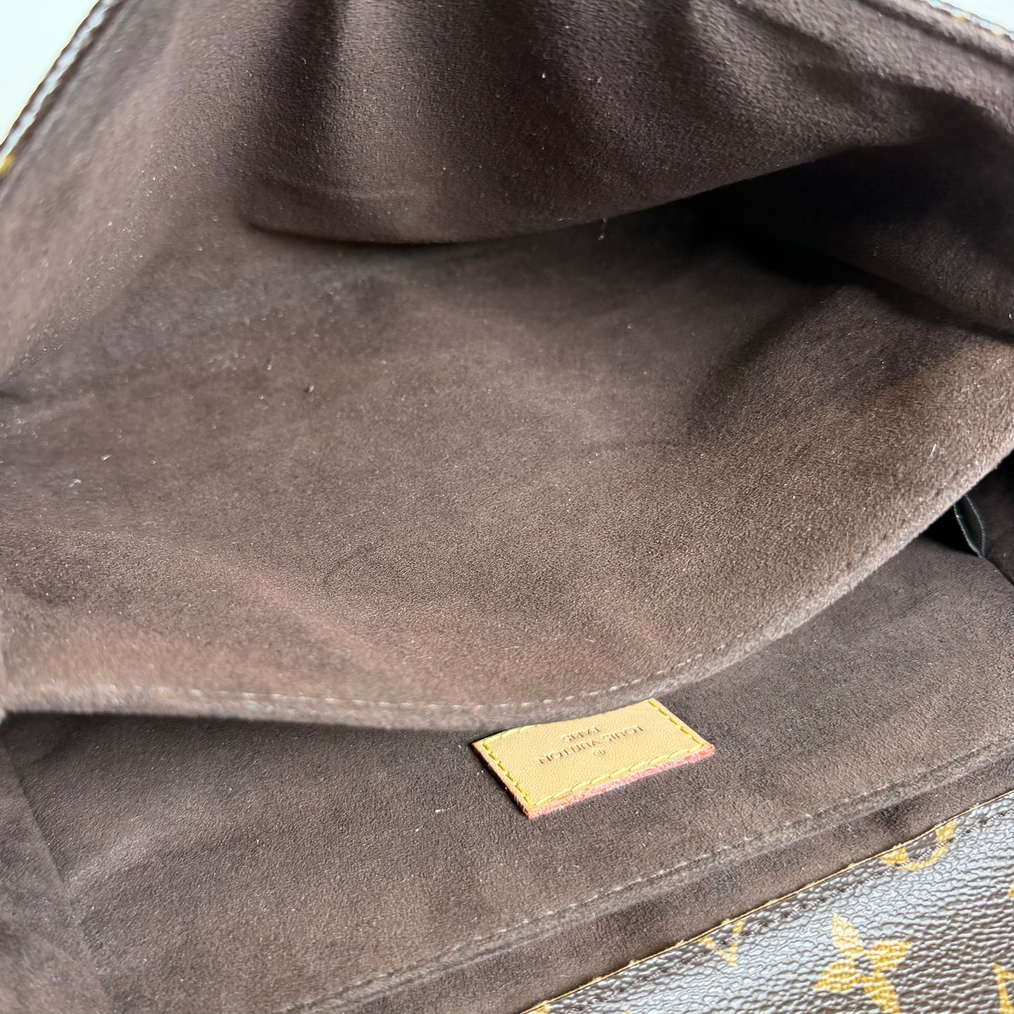Louis Vuitton Métis Pochette